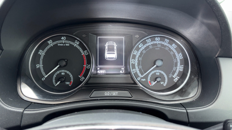 Skoda Fabia 1.0 MPI SE 5dr Petrol Hatchback